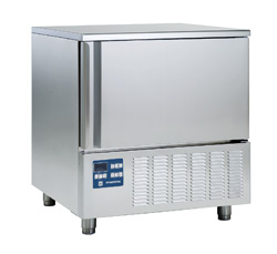 Intensyvaus atvėsinimo ir užšaldymo įranga